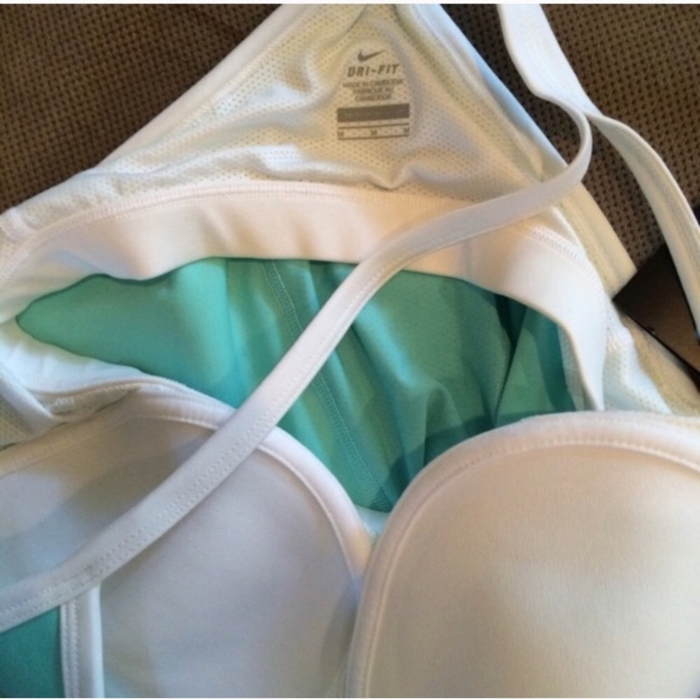 NWT Nike Dri-Fit Tennis Tank - Picture 4 of 5